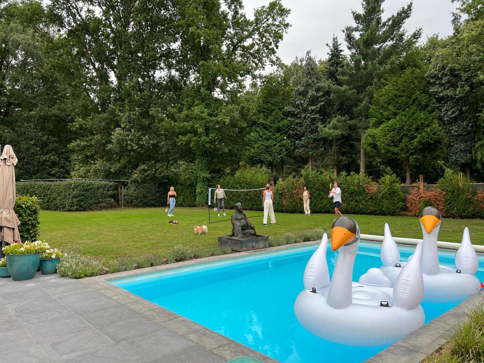Het Herenhuis Genk Luaran gambar